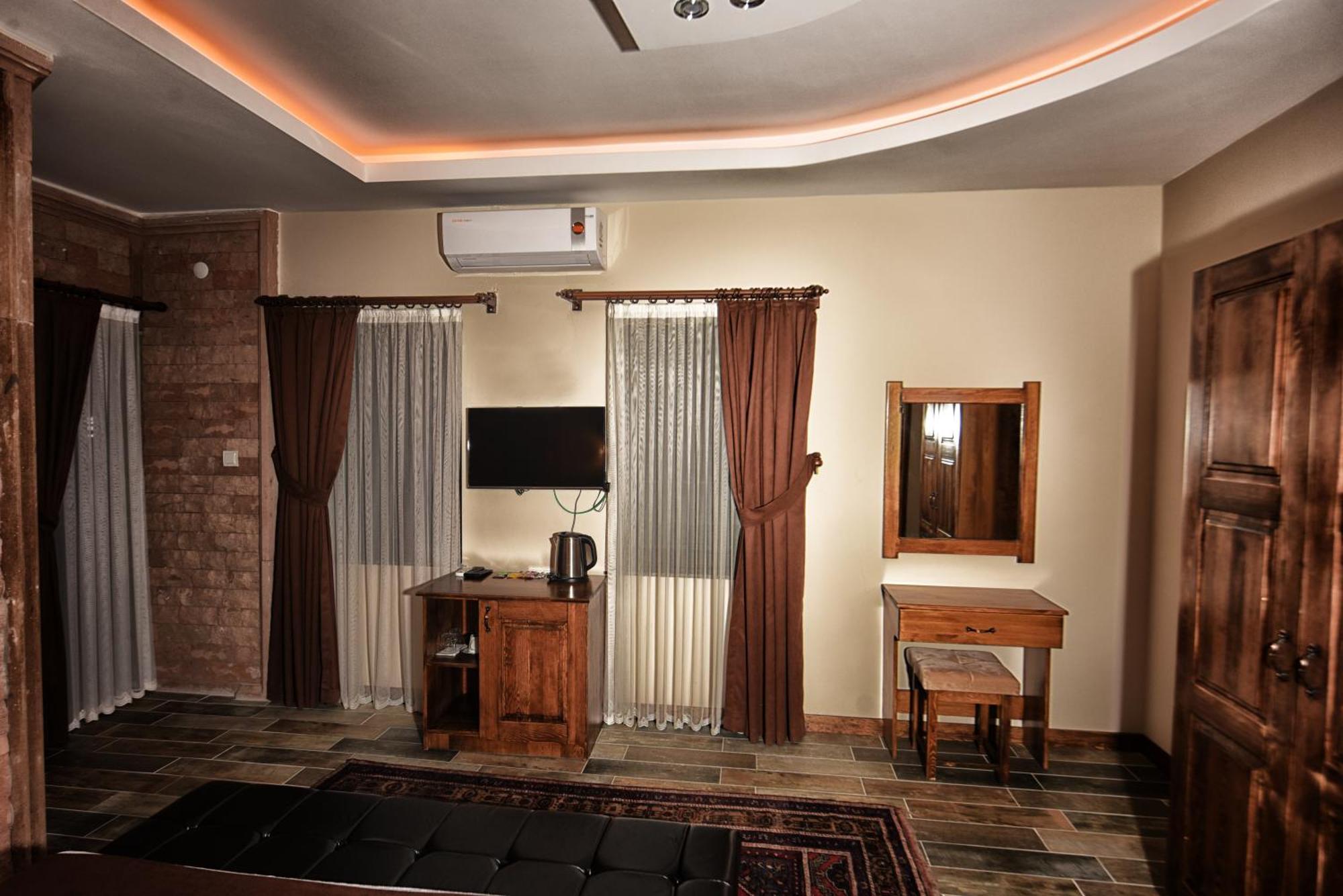 El Nazar Stone Suite Учгісар Екстер'єр фото